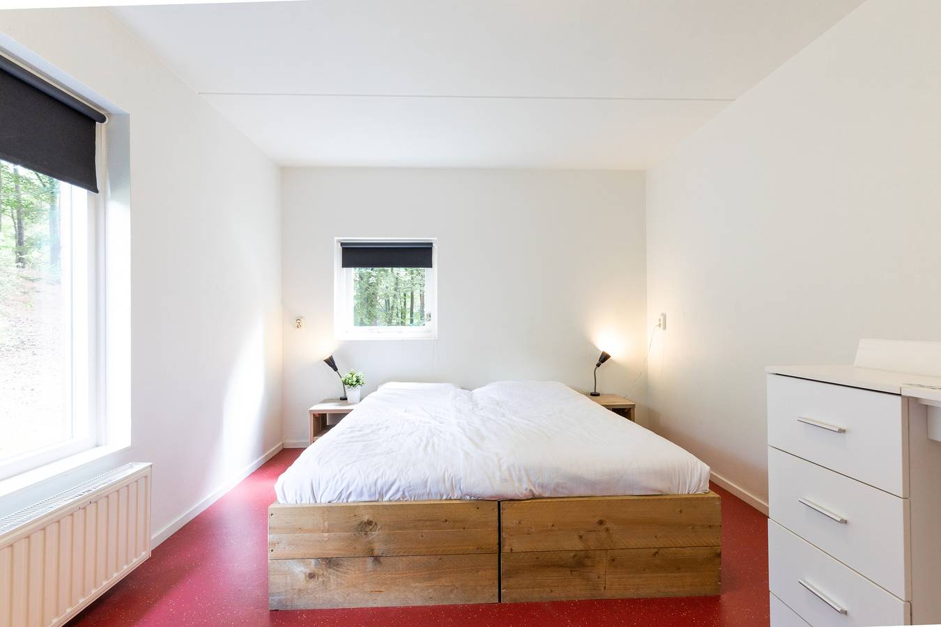 Camping en Bungalowpark de Norgerberg — 11 pers. familiehuis met hottub in Drenthe