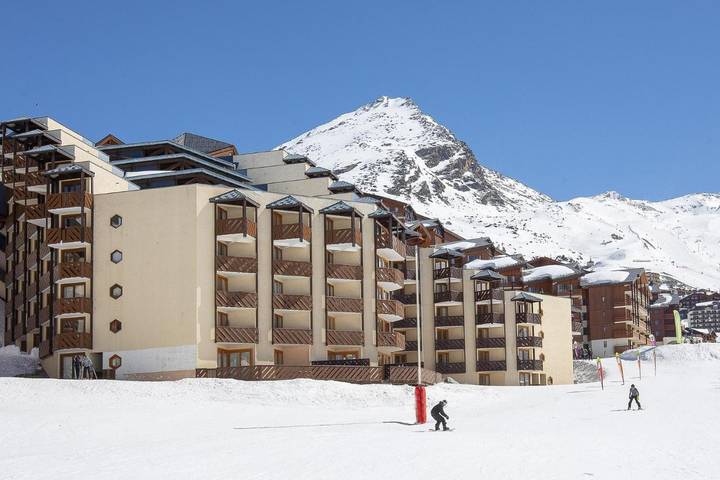 Appart’hôtel pour 2 personnes, avec sauna ainsi que balcon et jacuzzi