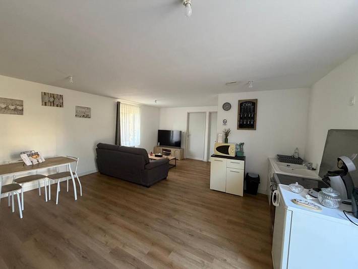 Gîte pour 4 personnes, avec Jardin et Vue à Le Breuil