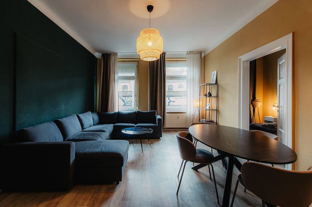 Apartamento entero, *Grand Botanical* 4-room apartment with kitchen - Luga Homes - Townhouse in Leipzig Mitte, Leipzig