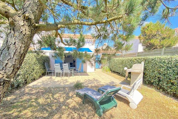 Location de vacances pour 4 personnes, avec jardin et piscine dans Plage des Dunes (Bretignolles-sur-Mer)