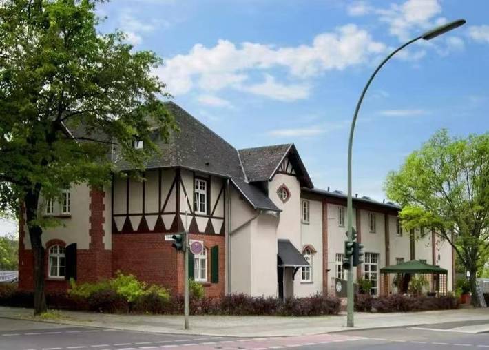 Hotel für 3 Personen, mit Terrasse und Garten sowie Ausblick in Spandau Berlin