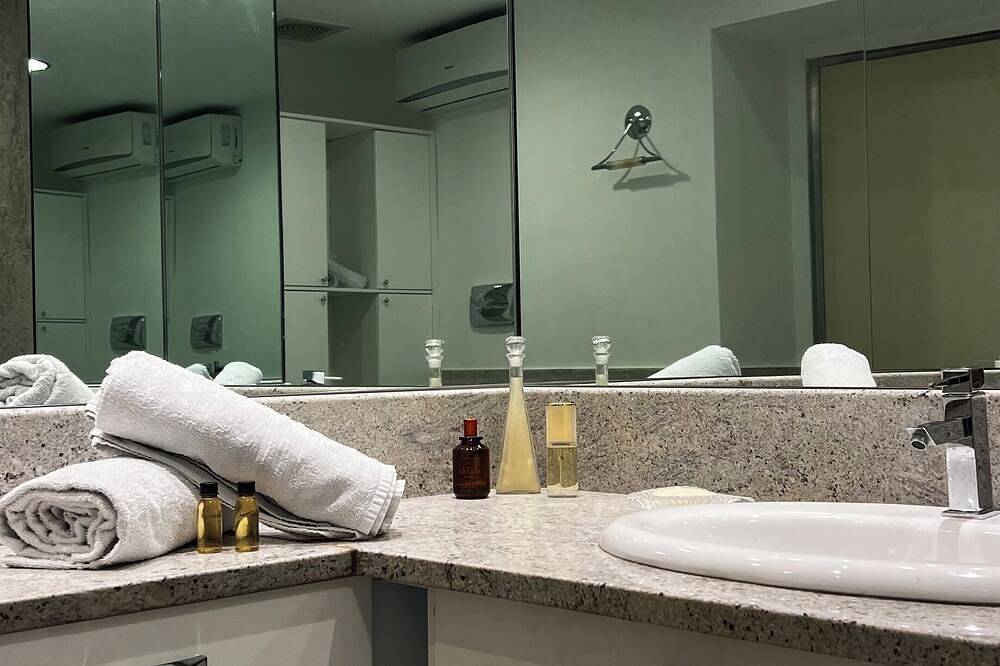 Apartamento entero, Reserved within walking distance of downtown. in Regio de Calabria, Provincia de Reggio Calabria