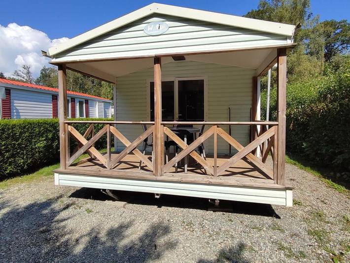Flower Camping du Lac de la Seigneurie - Mobilheim 4 personen - Mobilheim Watipi Eco 26 m² (2 Zimmer)+überdachte Terrasse von 7 m² 1/4 Pers. in Leval, Territoire-de-Belfort