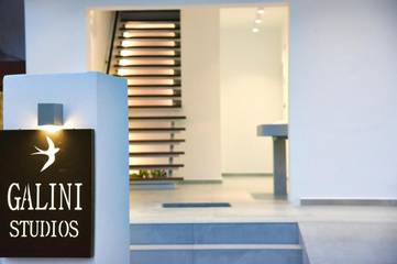 Gîte pour 4 personnes, avec vue ainsi que terrasse et jardin dans Soúgia