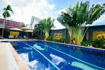 Chambre d’hôte pour 2 personnes, avec piscine ainsi que jardin et vue en Thailande