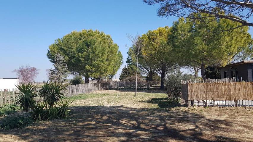 Location de vacances pour 4 personnes, avec jardin ainsi que vue et piscine à Saint-Laurent-d'Aigouze - 4