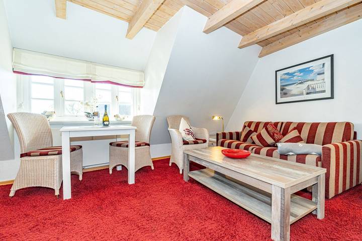 Ganze Wohnung, Ferienwohnung unter Reet für max. 2 Personen, in Westerland. in Westerland, Sylt (Gemeinde)