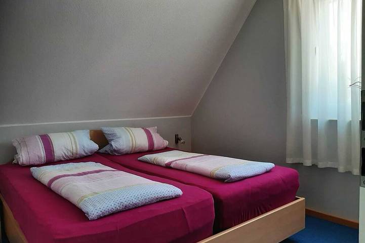 Ferienwohnung für 4 Personen, mit Garten in Elmenhorst-Lichtenhagen - 2