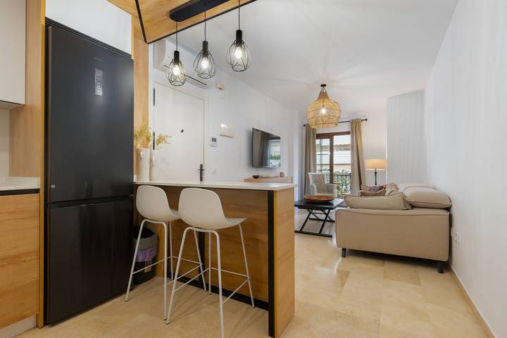 Apartamento para 5 personas, con terraza, Se admiten mascotas en Marbella Centro