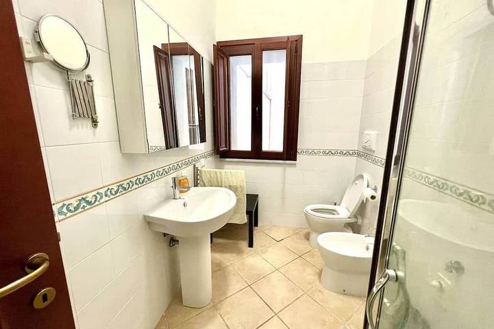 Appartamento intero, Domo 24 in Bosa, Planargia