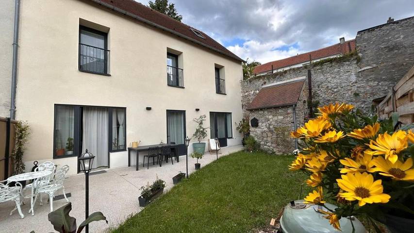 Gîte pour 2 personnes, avec jardin dans Val-d'Oise - 2