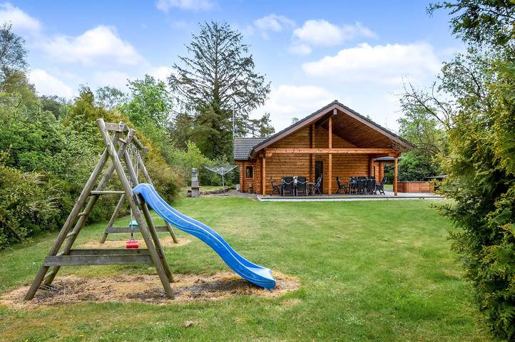 Ferienhaus für 12 Personen, mit Whirlpool und Terrasse sowie Sauna in Marielyst - 2