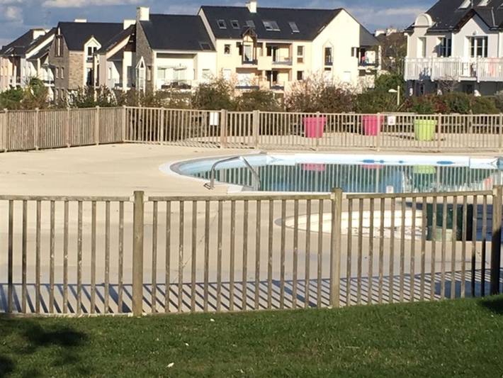 Gîte pour 4 personnes, avec piscine et terrasse, animaux acceptés dans Kerjouanno - 3