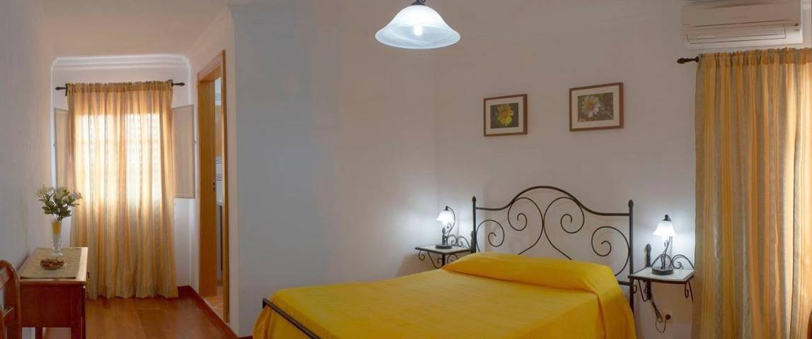 Casa de férias para 2 pessoas, com Terraço e Jardim e ainda Piscina and Vista em Município de Portel