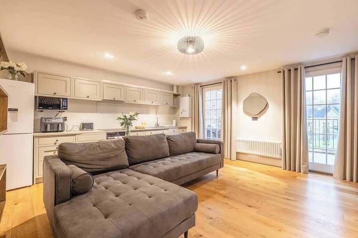 Apartment for 2 people in Windsor