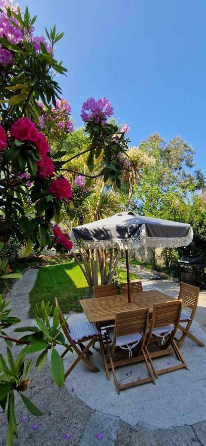 Three-Bedroom Holiday Home in Tourlaville, Cherbourg-en-Cotentin