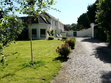 Gîte pour 8 personnes, avec jardin et terrasse à Audinghen