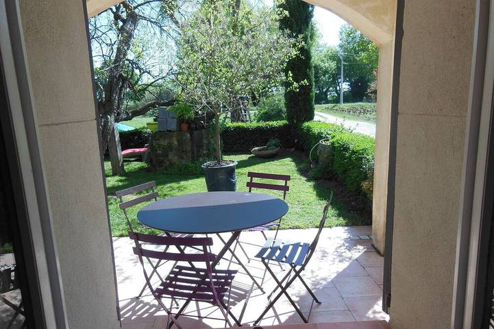 Appartement de vacances pour 3 personnes, avec Terrasse et Jardin à Vaison-la-Romaine