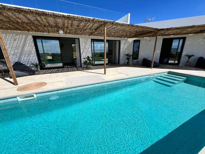 Casa rural para 8 personas, con jardín además de piscina y vistas en Ayamonte