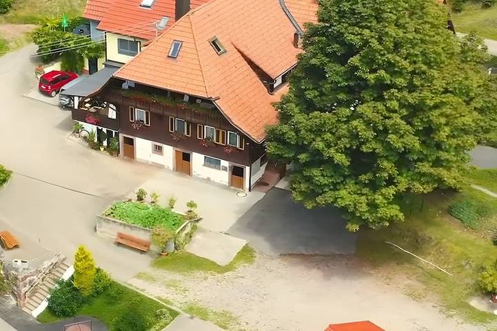Bauernhof für 2 Personen, mit Terrasse und Garten in Oberharmersbach