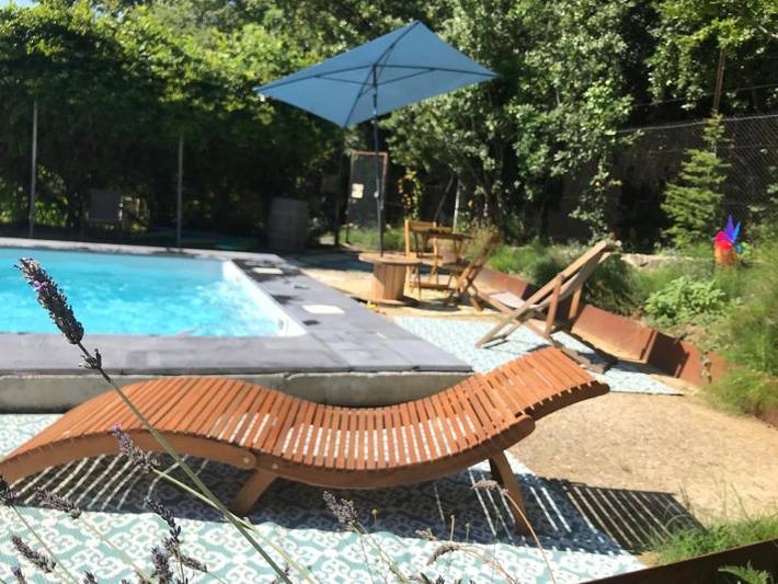 Location de vacances pour 6 personnes, avec piscine ainsi que jardin et vue à Cambes - 4