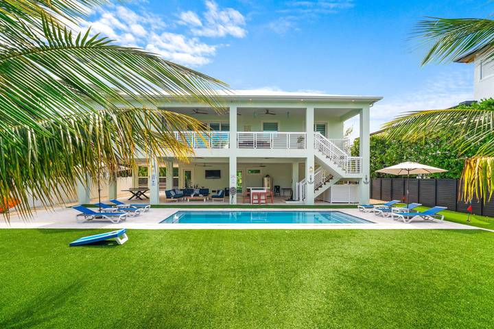 Villa for 10 people, with garden and terrace, with pets in Florida Keys