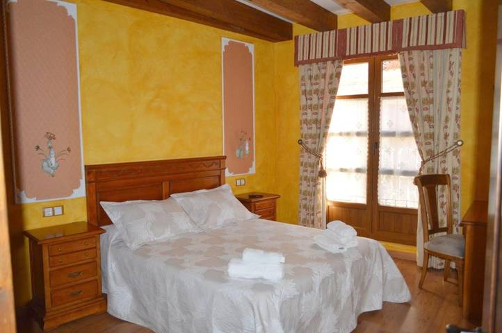 Hotel para 2 personas, con jacuzzi en Provincia de Palencia - 3