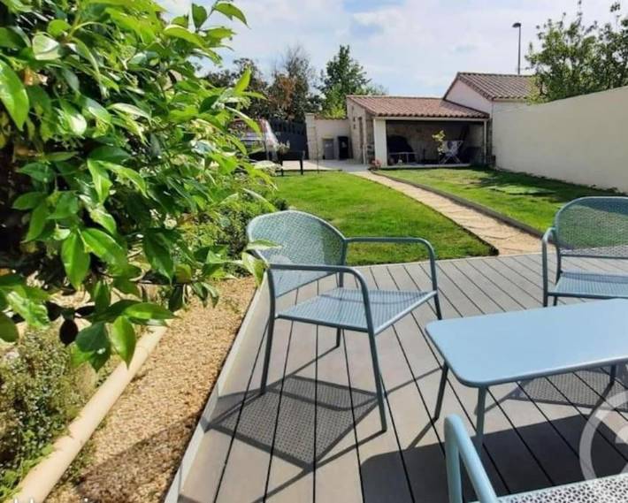 Location de vacances pour 5 personnes, avec Terrasse et Jardin à Saint-Benoist-sur-Mer