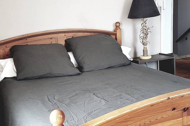 Location de vacances pour 8 personnes, avec terrasse à Escales - 4