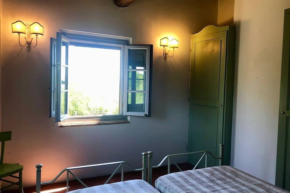 Casa vacanze con piscina nel cuore della campagna N3 in Montespertoli, Firenze province