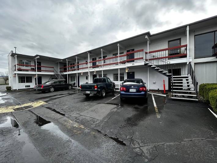 Apartamento entero, Cama tamaño queen | No fumadores in Longview (desambiguación), Condado de Cowlitz