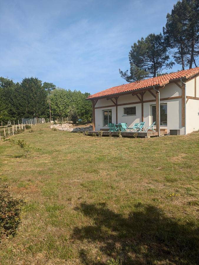 Location de vacances pour 6 personnes, avec jardin et terrasse à Onesse-Laharie - 4