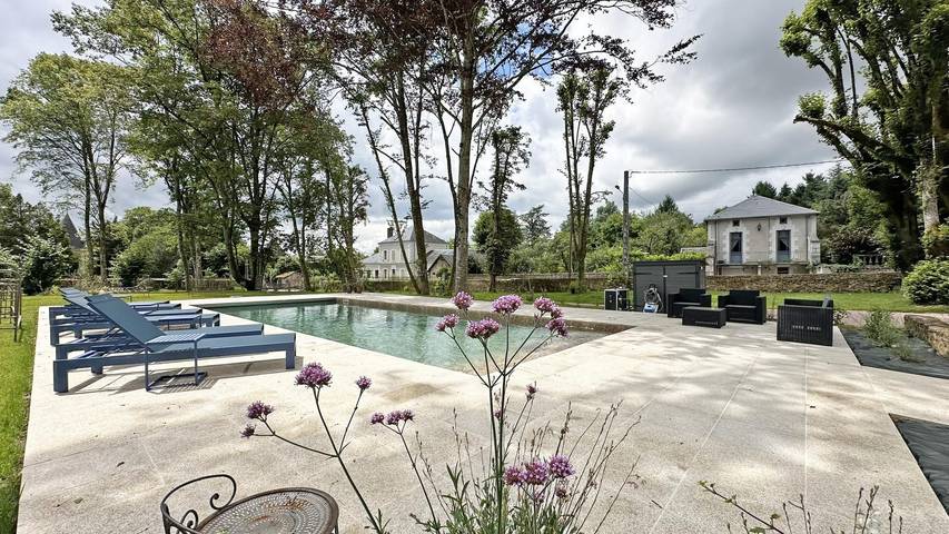 Gîte pour 4 personnes, avec piscine et jardin à Rochechouart - 3