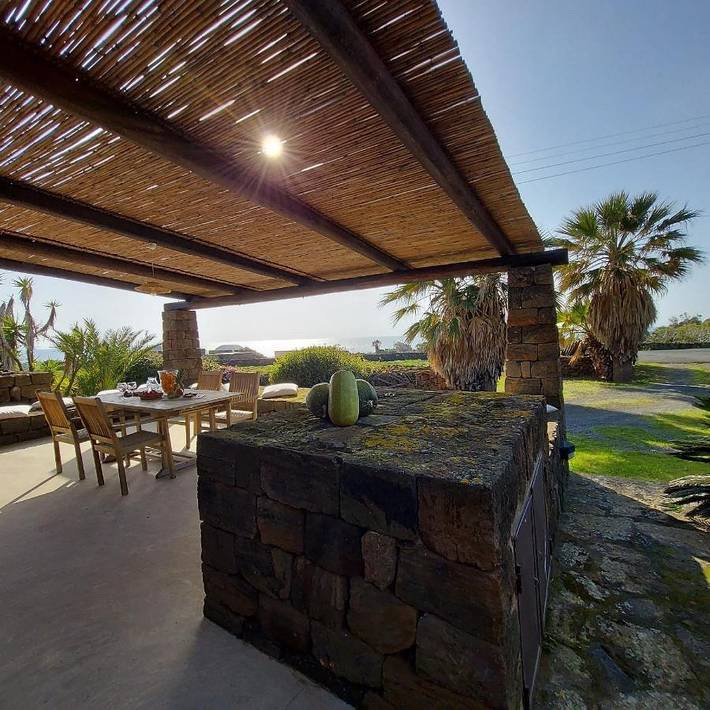 Location de vacances pour 4 personnes, avec jardin et vue dans Pantelleria - 2