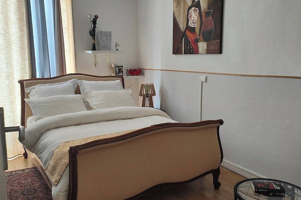 Apartamento entero, L'Écrin 1-bedroom apartment in Villedieu-les-Poêles, Côte de la Déroute