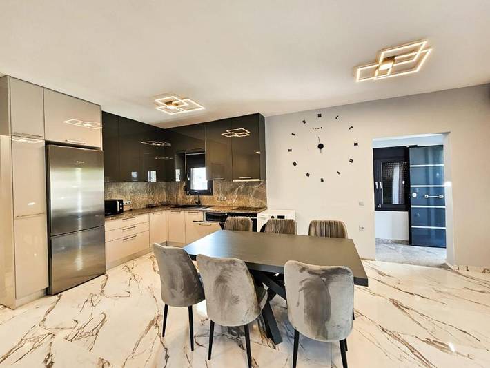 Villa für 5 Personen, mit Ausblick und Balkon sowie Garten in Kassandra