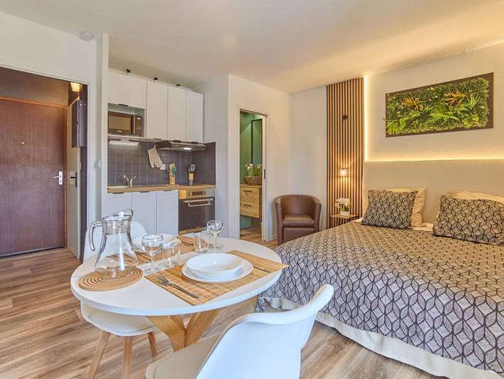 Studio pour 2 personnes, avec Balcon