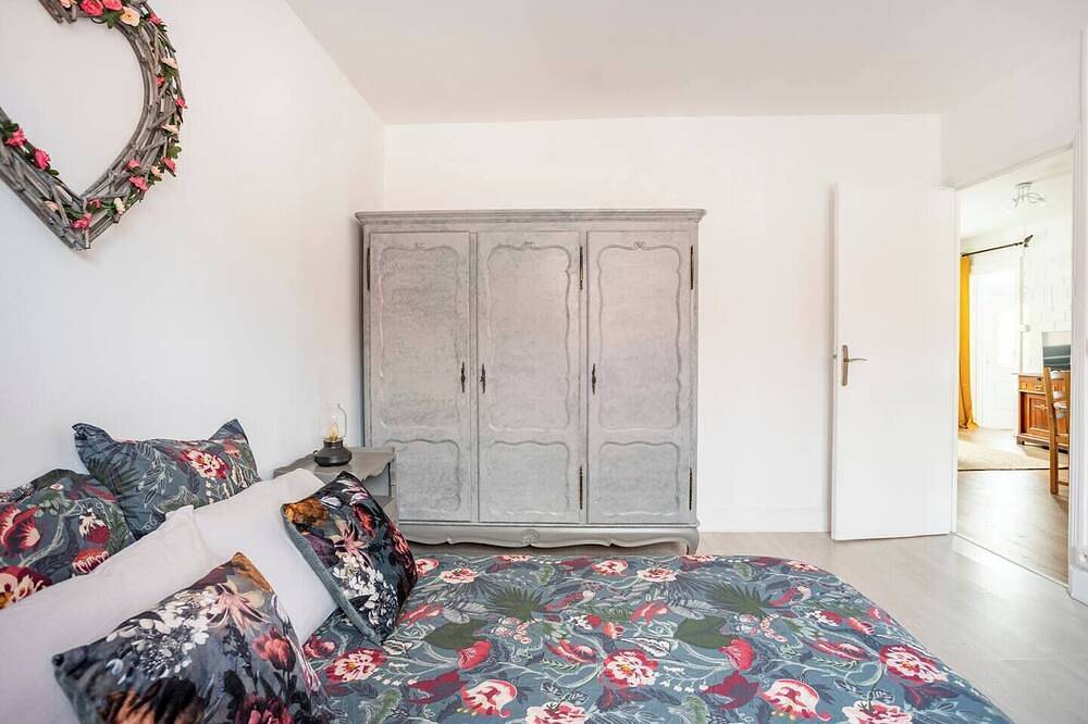 Appartement entier, \"Nid Douillet\" entre Nancy et Lunéville. Au calme, avec jardin et stationnement. in Varangéville, Région de Nancy