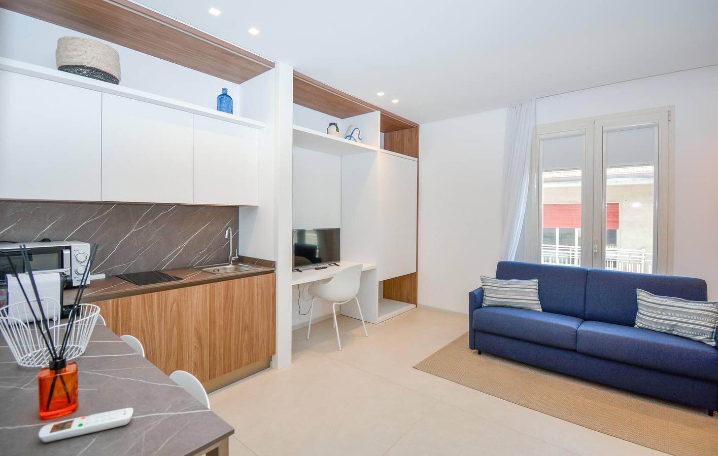 Appartement de vacances entier, Appartement moderne sur la plage avec WiFi et terrasse in Marina di Ragusa, Province de Ragusa