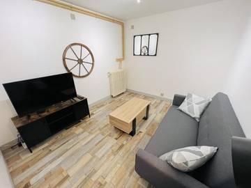 Gîte pour 5 personnes, avec jardin à Thorigné-sur-Dué