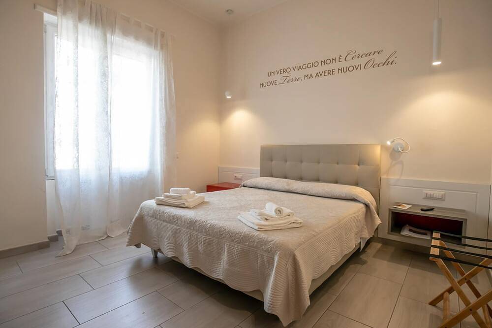 Bed & Breakfast a Salerno Id 551 in Salerno, Tyrrhenian Coast Campania