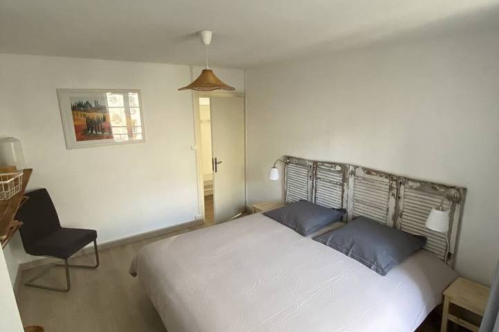 Gîte pour 4 personnes dans Office De Tourisme De Granville Terre Et Mer - 4