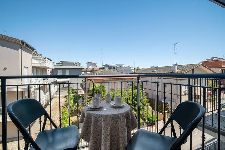 Ferienwohnung für 4 Personen, mit Balkon in Jesolo - 2