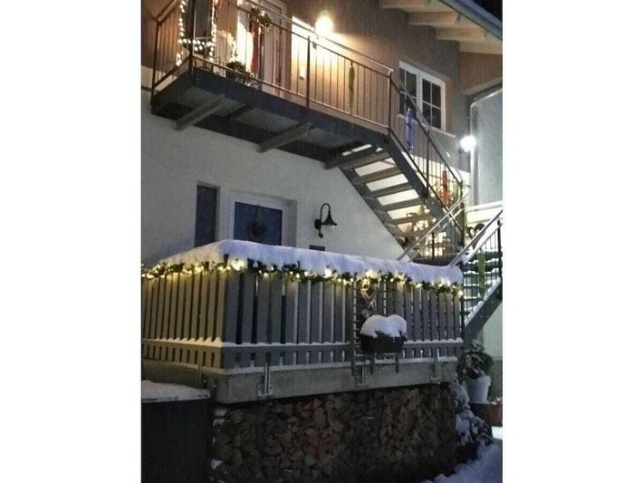 Ferienhaus für 6 Personen, mit Balkon und Whirlpool in Arnbruck