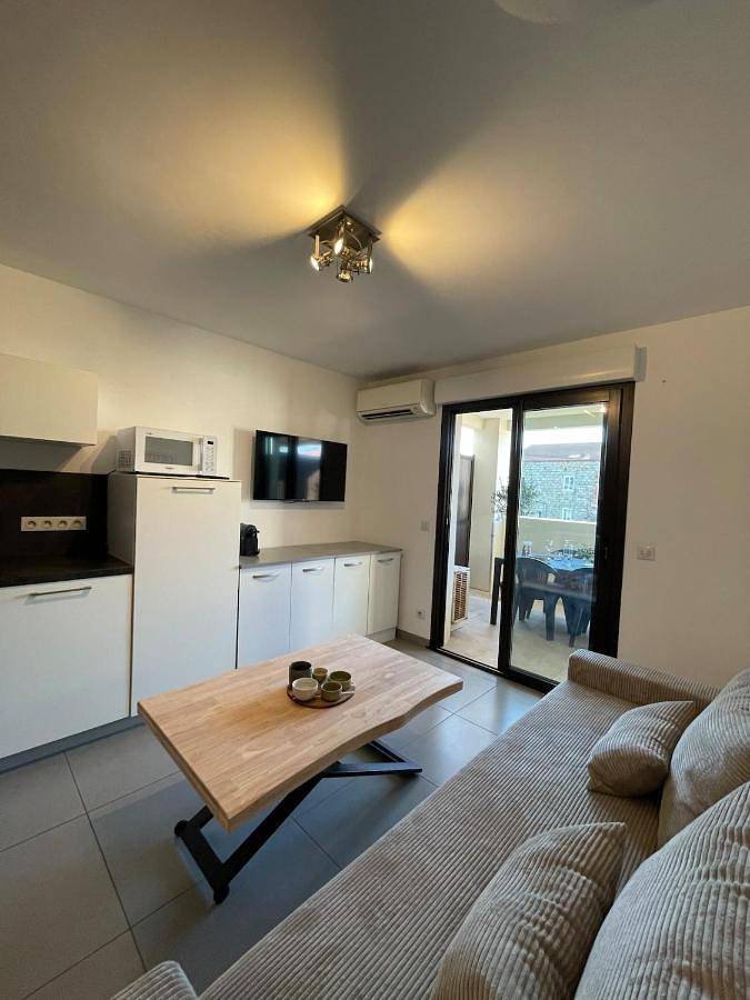 Gîte pour 4 personnes, avec vue et terrasse, animaux acceptés dans Office De Tourisme De Propriano