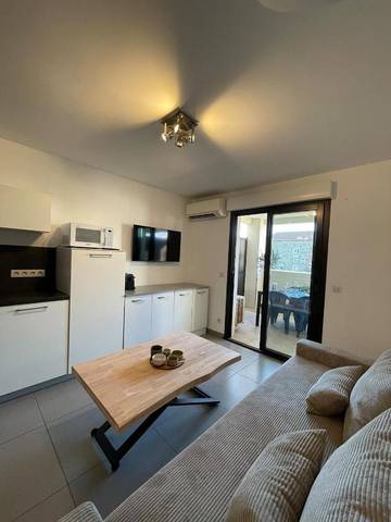 Gîte pour 4 personnes, avec terrasse et vue, animaux acceptés dans Office De Tourisme De Propriano