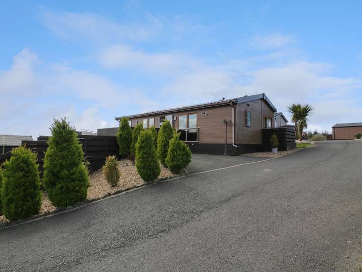 Caravan for 4 people, with Garden and Pool in Dumfries and Galloway