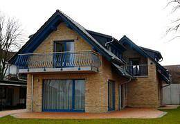 Ferienhaus mit außergewöhnlichem Seeblick und direktem Zugang zum Sandstrand in Göhren-Lebbin, Fleesensee