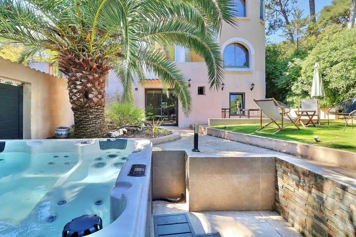 Villa pour 6 personnes, avec vue ainsi que jardin et piscine, animaux acceptés à la La Ciotat - 3
